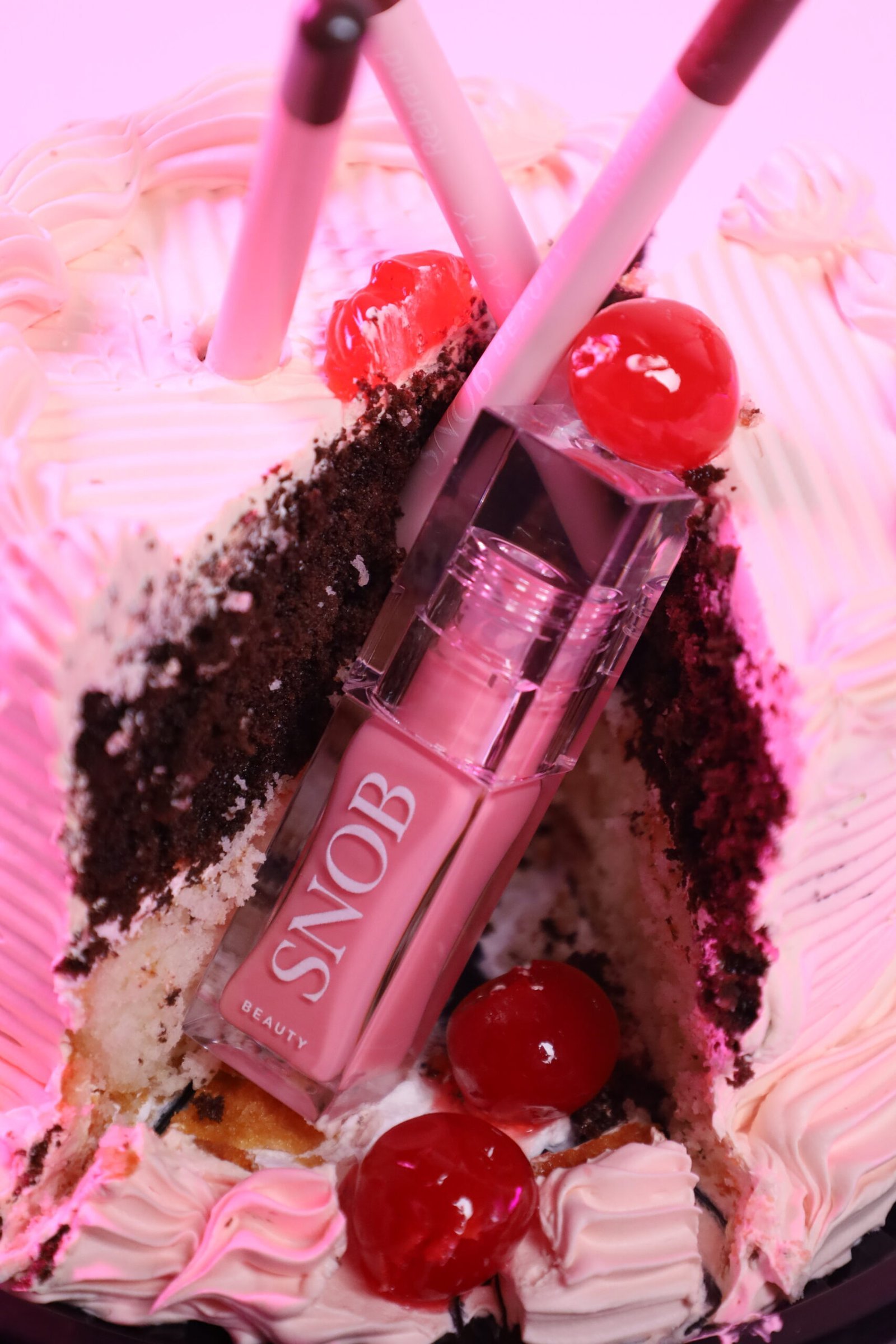 Snobby Hydrating Plump Gloss - Image 2